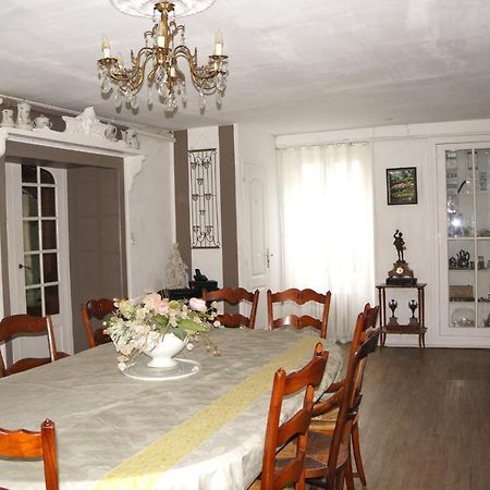 Chambres D'Hotes Le Grand Air - Les Chateaux De La Brie Aux Portes De Paris Ozouer-le-Voulgis Eksteriør billede